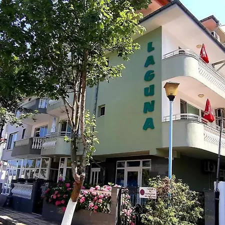 Къща за гости Laguna 2*