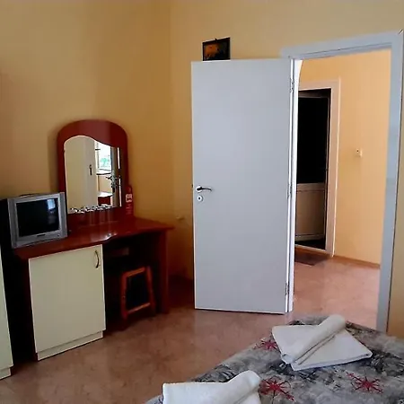 лагуна 2* Китен
