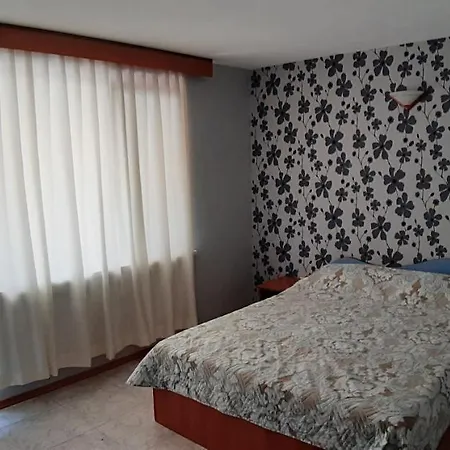 Къща за гости лагуна
