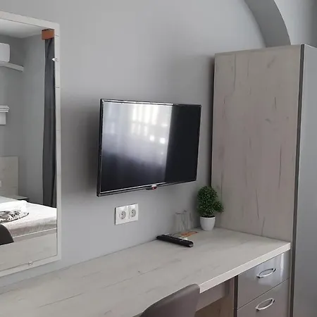 лагуна Къща за гости 2*
