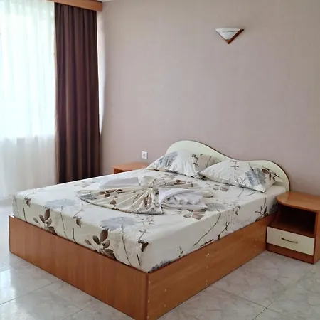 лагуна 2* Китен