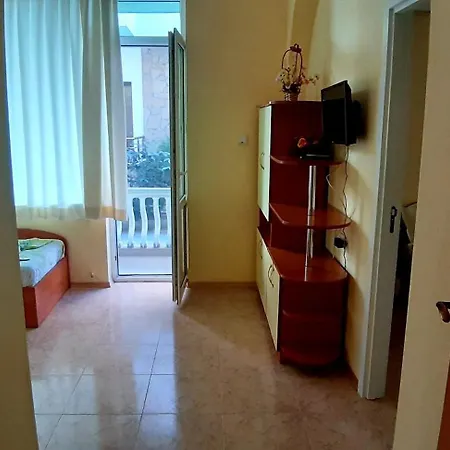 Laguna Casa de hóspedes 2*