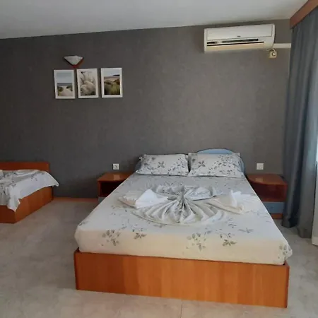 Laguna Casa de hóspedes 2*